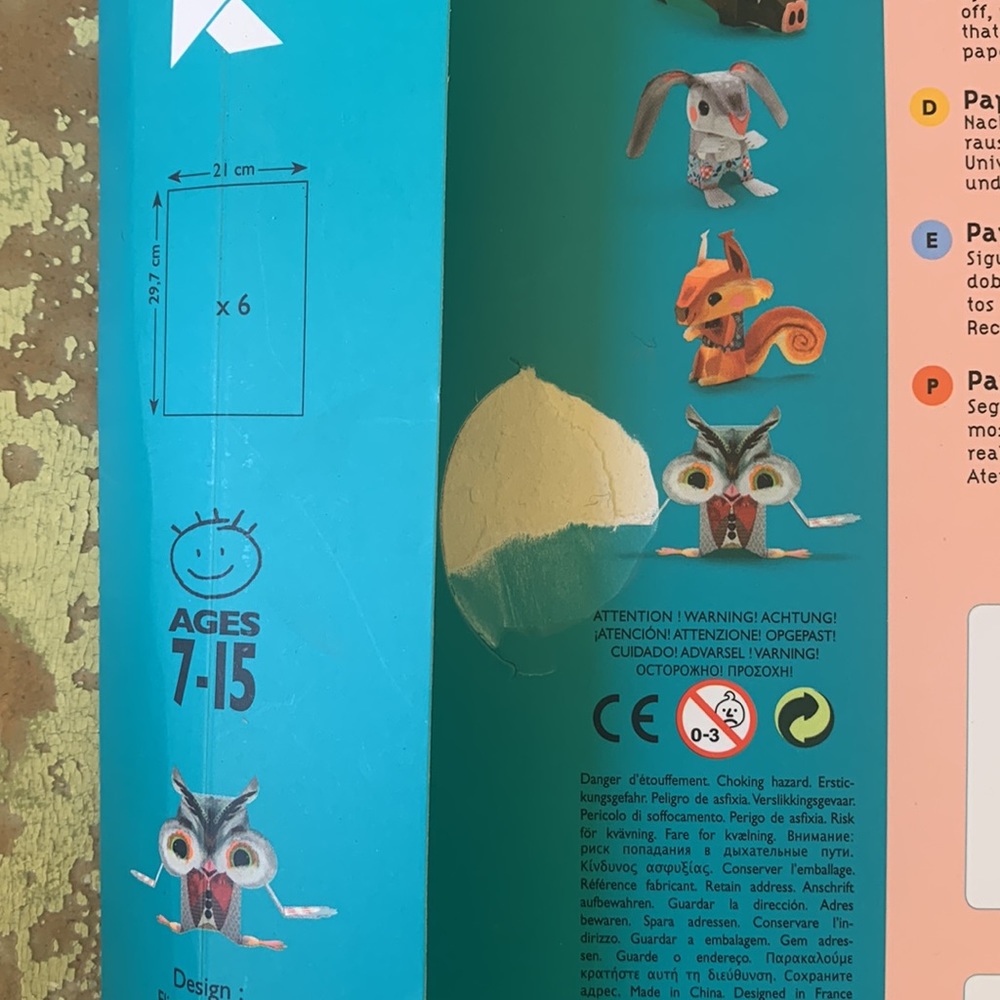 5 paper toys- folding paper toys - Picture 3 of 5